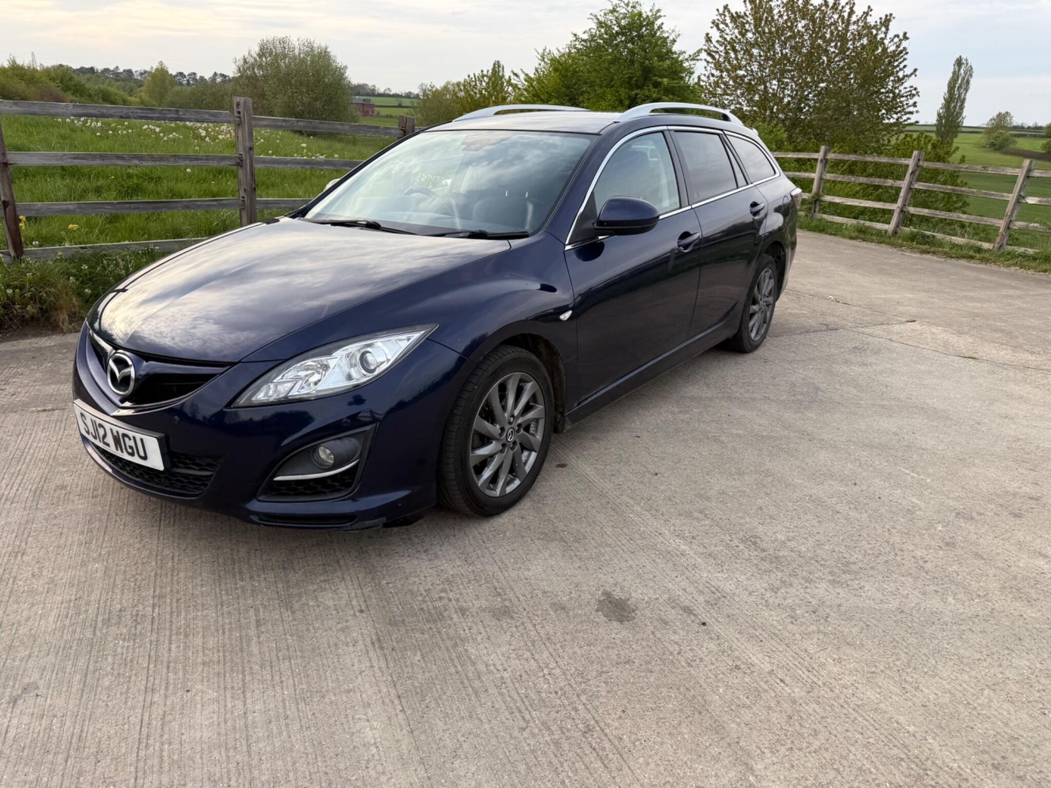 Mazda Mazda6 2.2d Venture Euro 5 5dr — photo 52 of 86